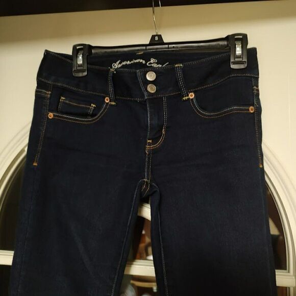 American Eagle Stretch Artist Dark Blue Cropped Jeans Size Women's 4 - Picture 2 of 3